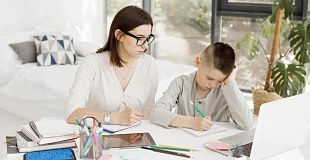 Эдуард — ИИ-помощник, который помогает родителям школьников разбираться в сложных ситуациях